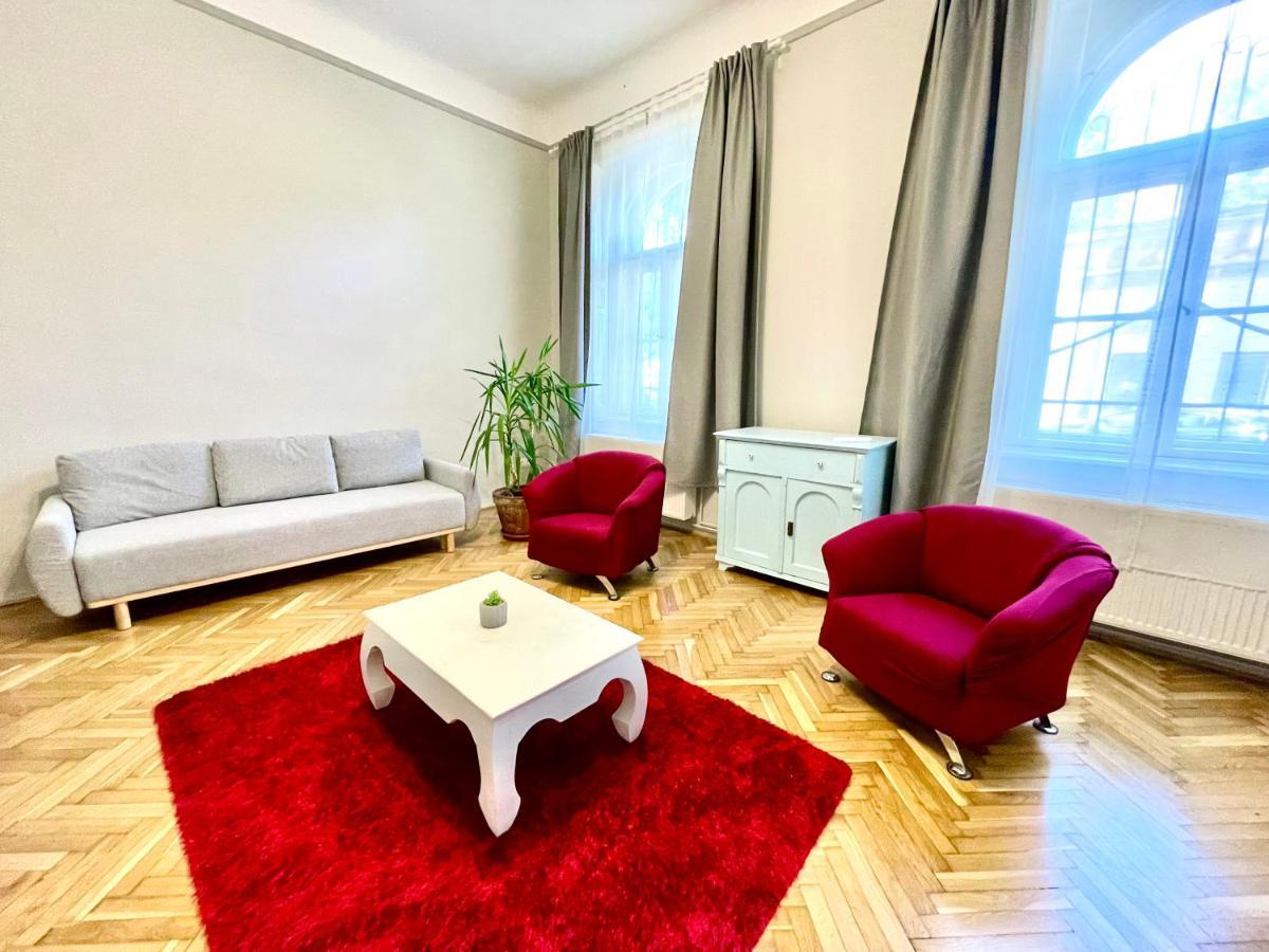 Fullmoon Apartments 2 Segedyn Zewnętrze zdjęcie
